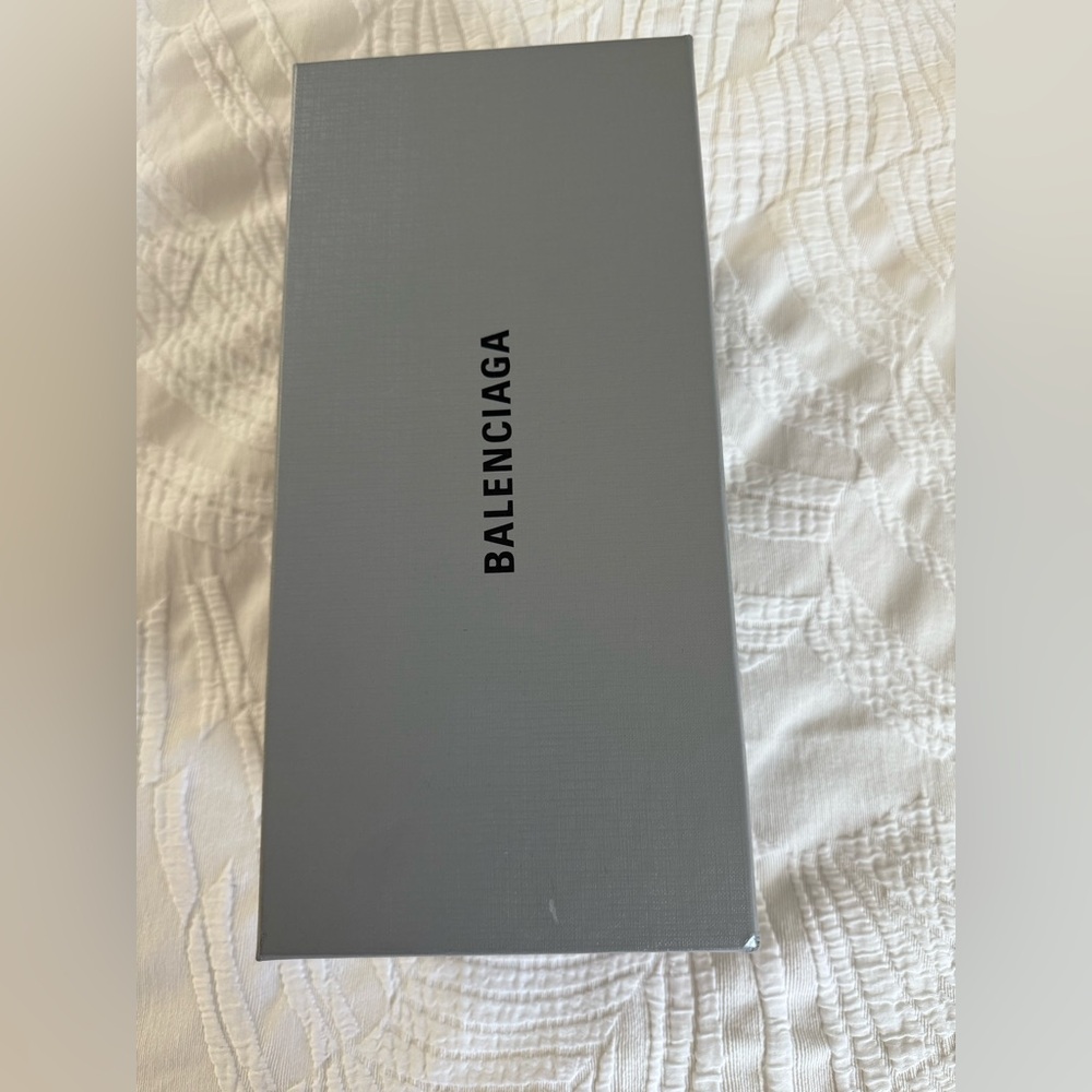 Balenciaga shoe box
